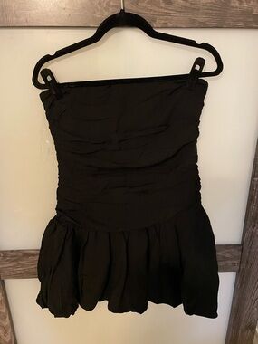 NWT Princess Polly. Black strapless ruched mini dress.